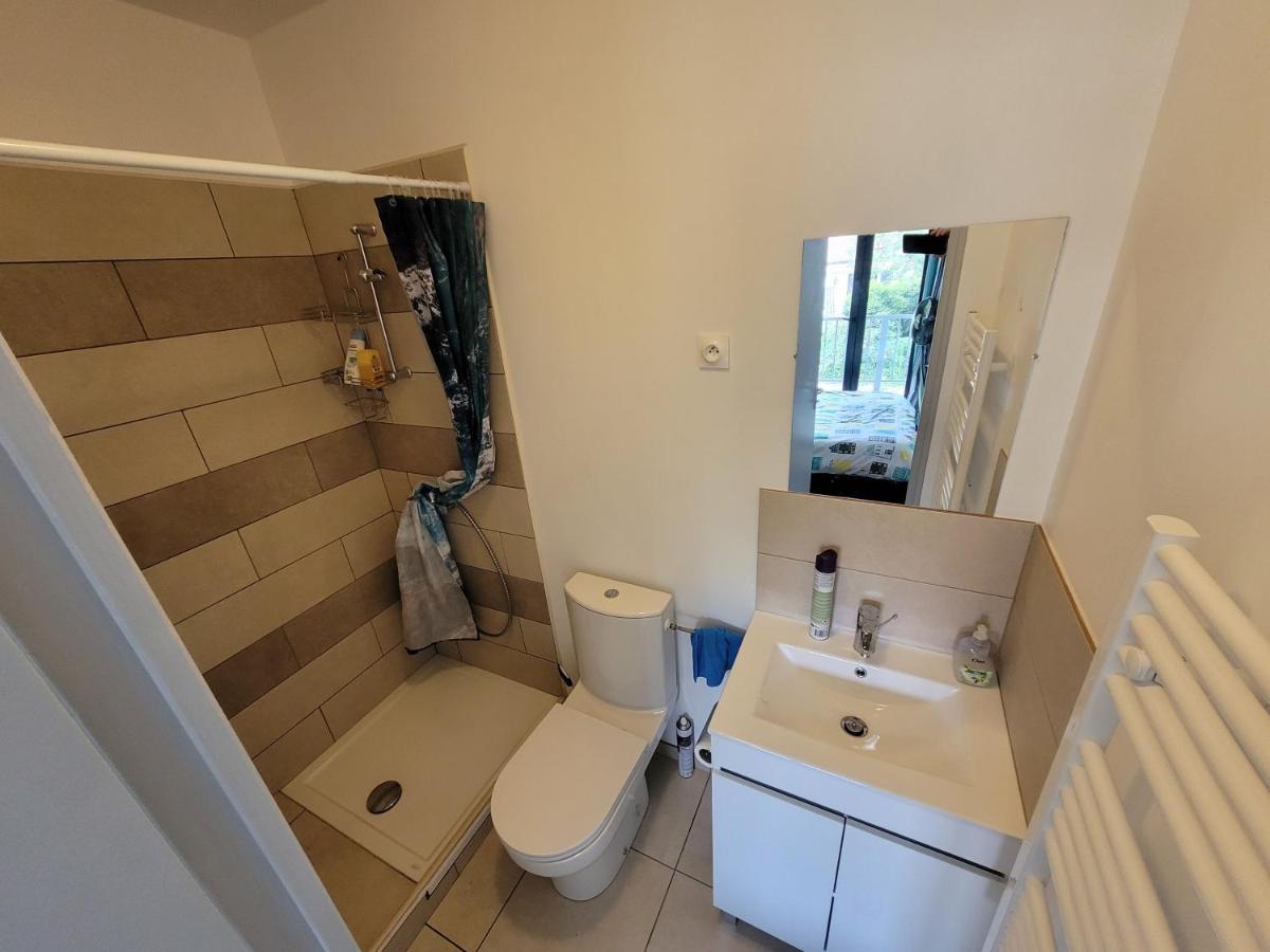 Residence De La Gare, Chambre Meublee Longjumeau Eksteriør billede